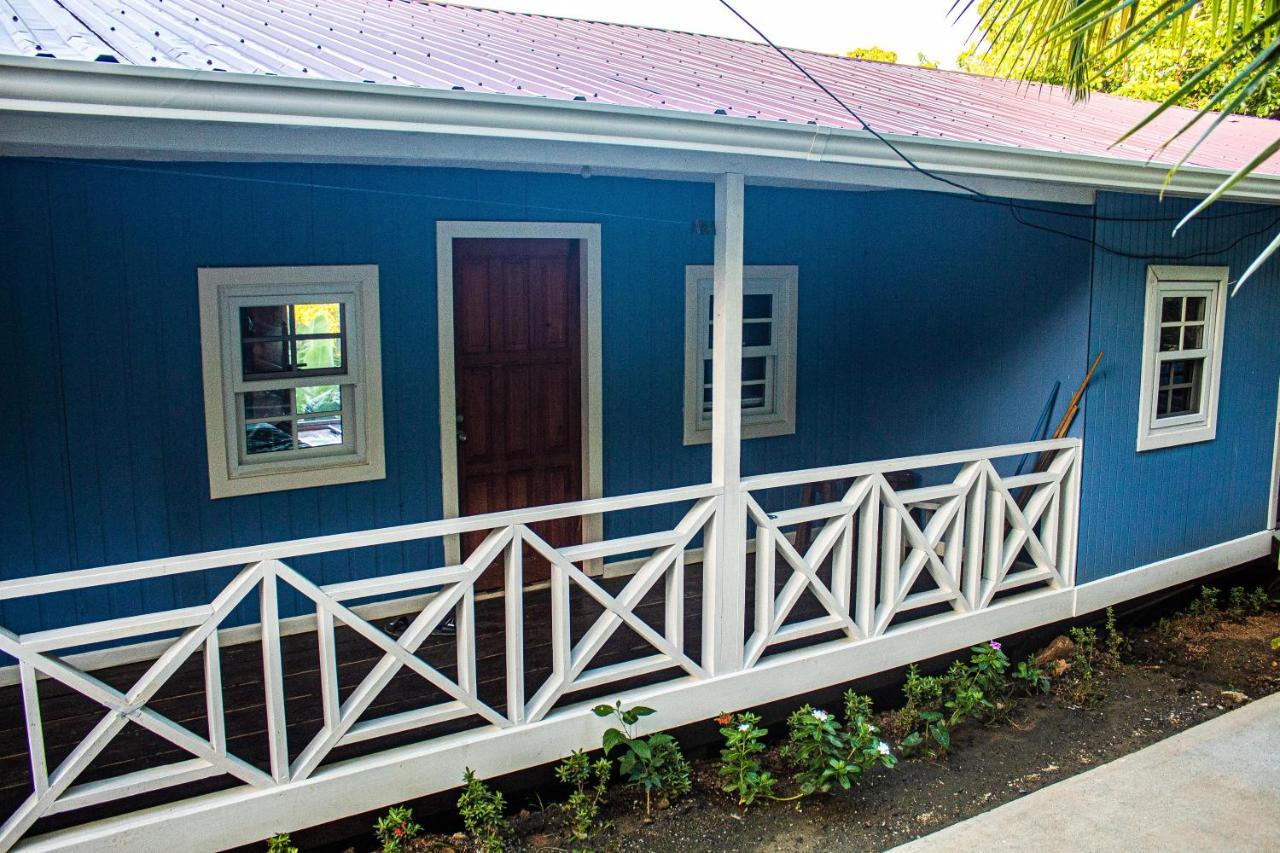 Mr, Crab Apartment Six Huts Exterior photo